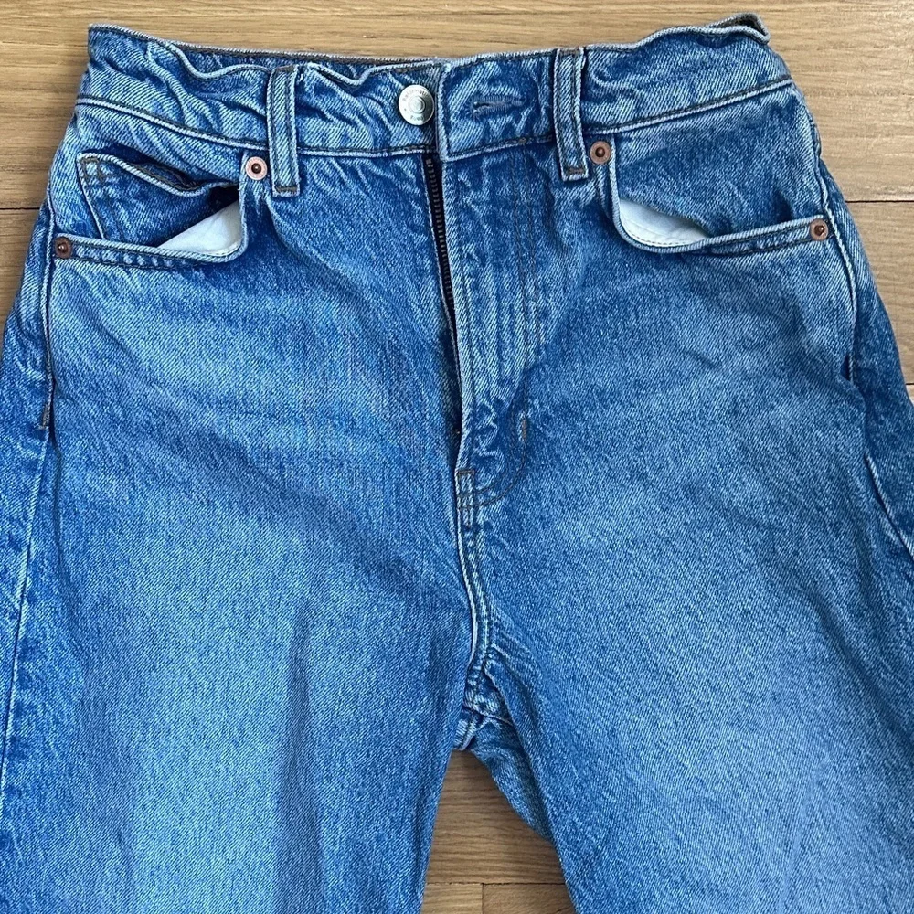 Reformation Cary High Rise Slouchy Wide Leg Jeans - Size 24 - with frayed hem